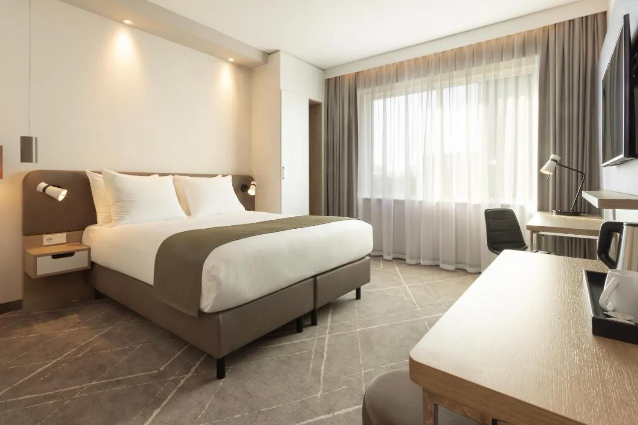 Otel Holiday Inn - Eindhoven Airport By Ihg