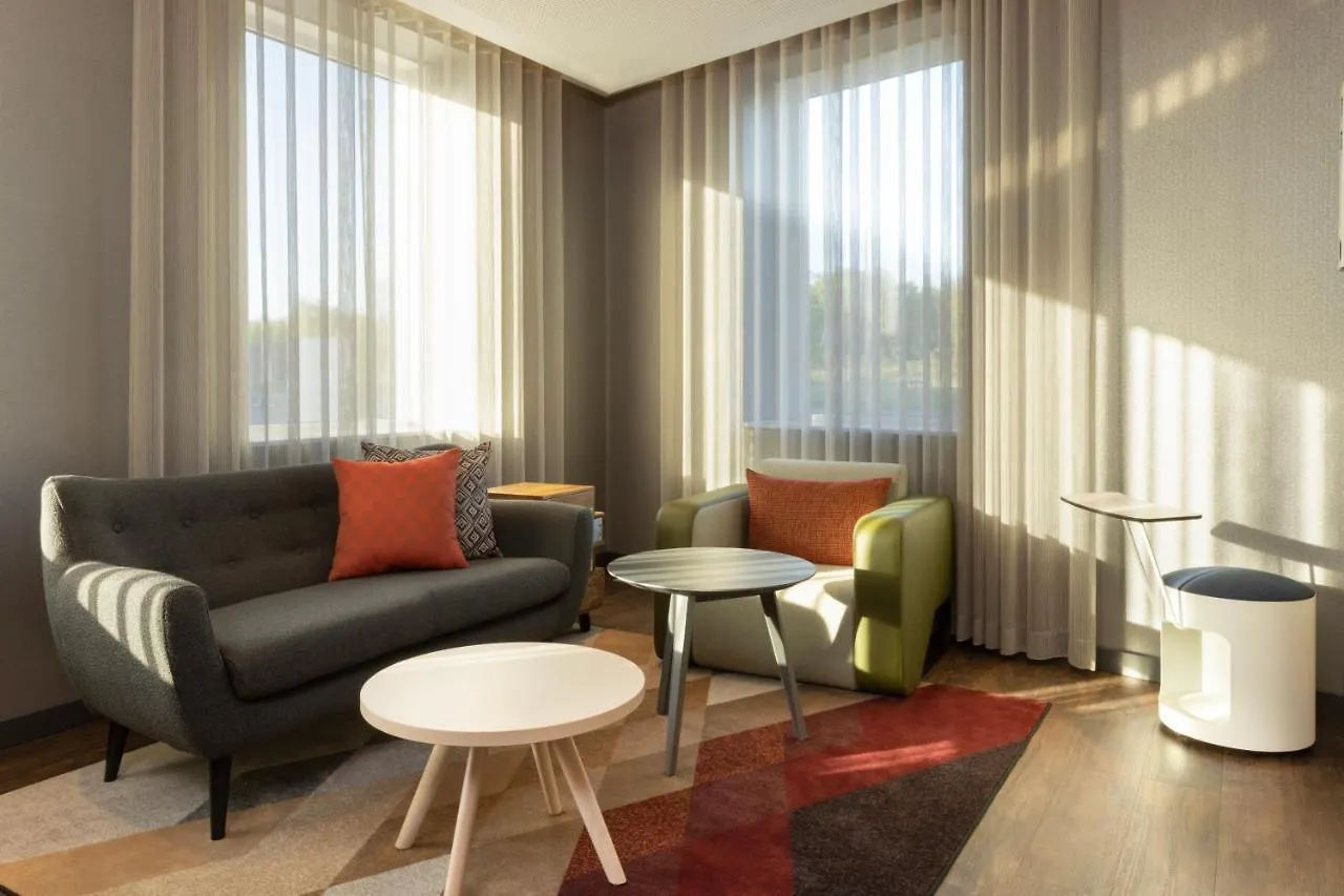 Holiday Inn - Eindhoven Airport By Ihg
