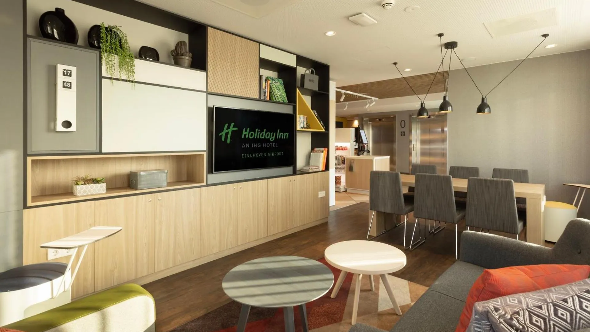 Holiday Inn - Eindhoven Airport, An Ihg Hotel