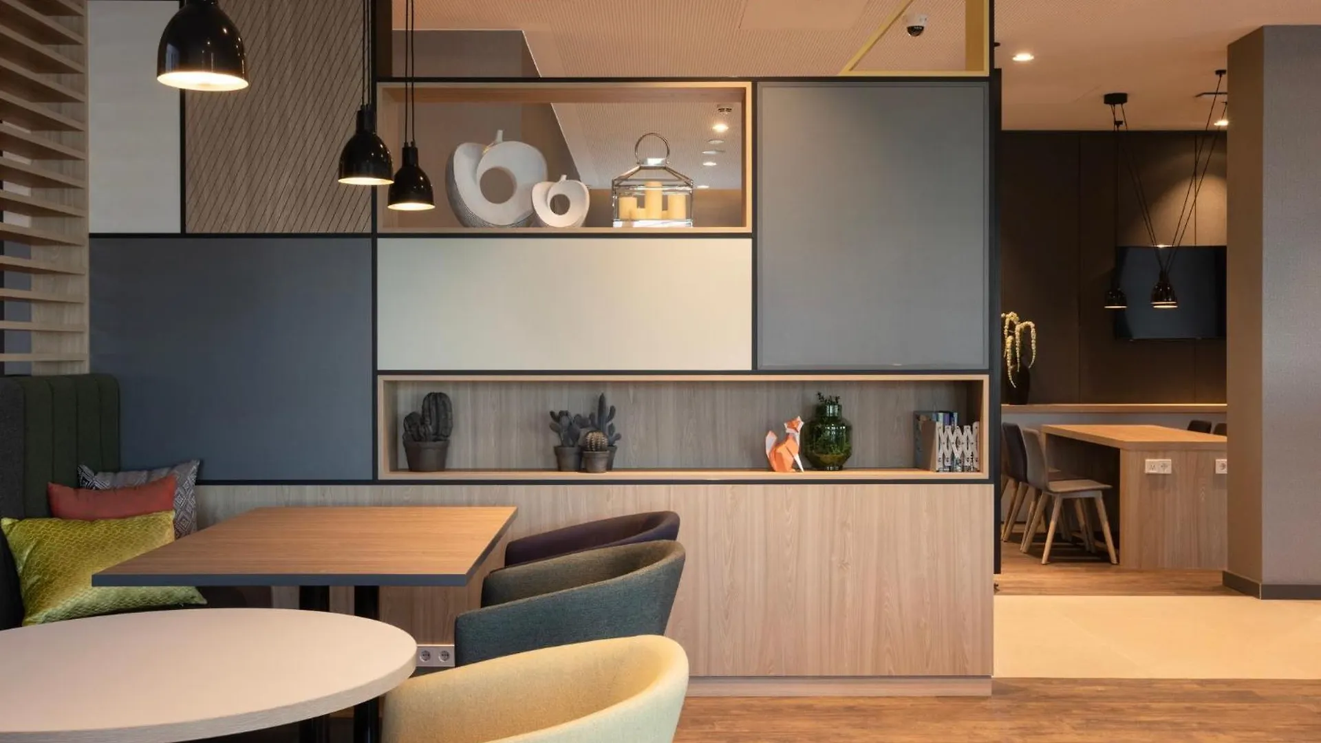 Otel Holiday Inn - Eindhoven Airport By Ihg