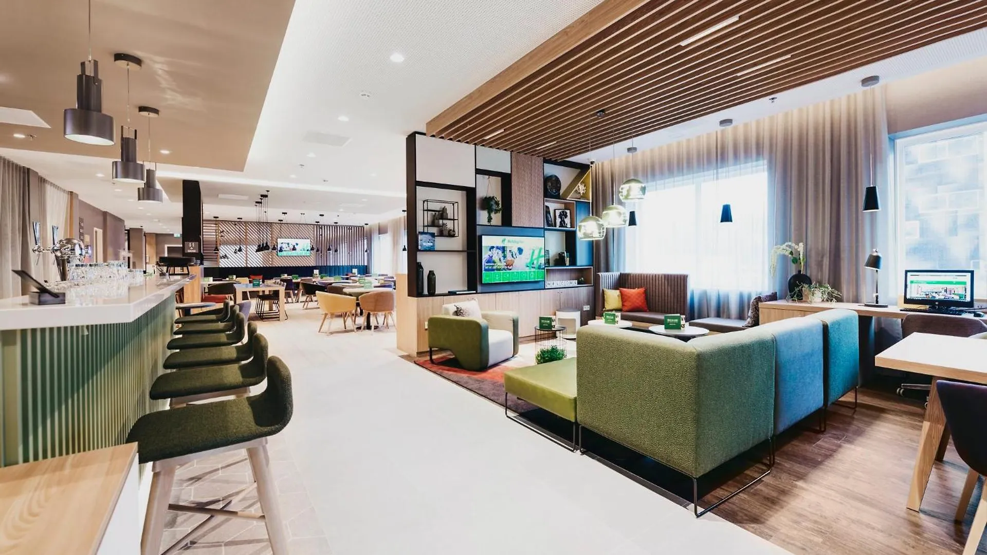 Holiday Inn - Eindhoven Airport, An Ihg Hotel